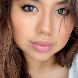 Meet your Posher, Sandrita